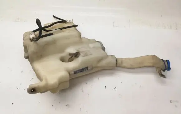 Mercedes-Benz GL X164 Windshield washer fluid reservoir/tank A1648690020