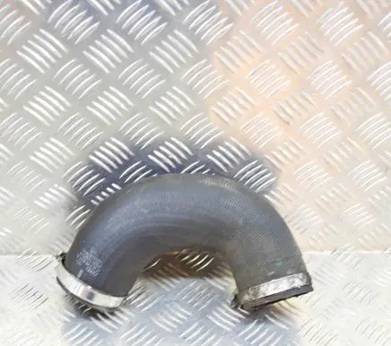 Audi Q7 4L Intercooler hose/pipe 4L0145972A