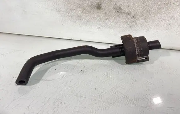 Volkswagen Golf V Valve vacuum 058133459