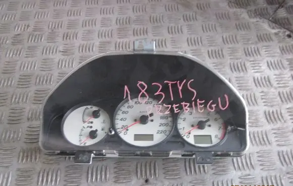 Mazda Premacy Speedometer (instrument cluster) CB 84A