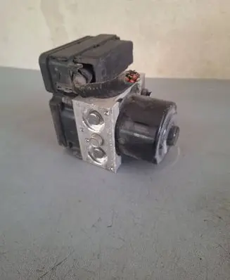Volkswagen Transporter - Caravelle T5 ABS Pump 7E0907379K