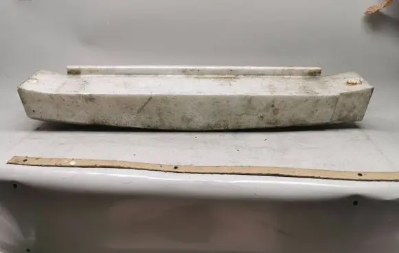 Front bumper foam support bar