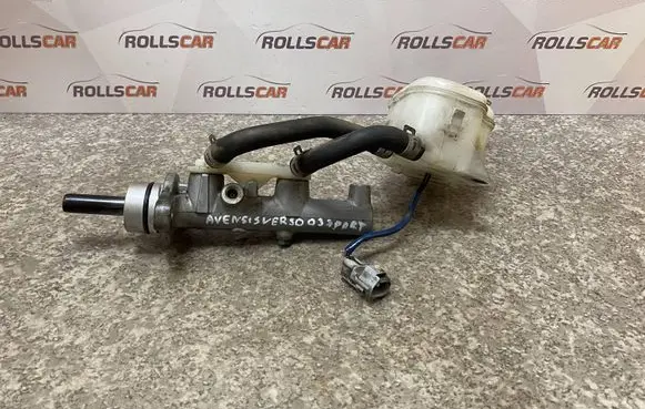 Toyota Avensis Verso Master brake cylinder 13231140430