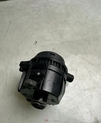 Mercedes-Benz Sprinter W906 Oil breather separator 038105593A 076103593A S00038