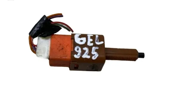 Nissan Qashqai Brake pedal sensor switch 1906K