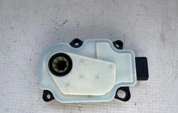 Tesla Model S Electric throttle body valve A24011023112