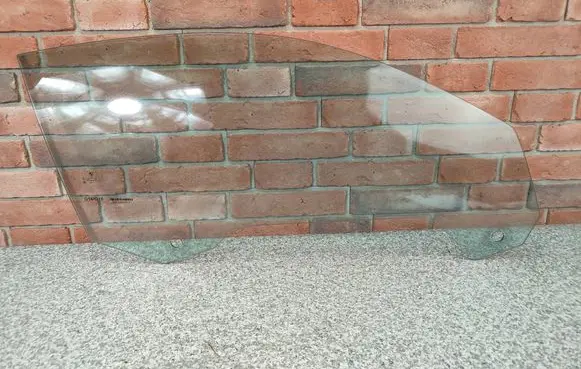BMW 8 G15 Front door window glass four-door 7428508