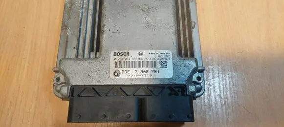 Mini One - Cooper Coupe R56 Engine control unit/module ECU 0281014856 7809794