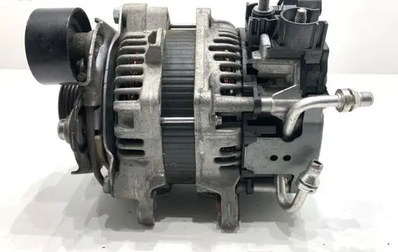BMW 5 G30 G31 G38 Generator/alternator 8490438