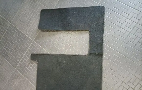 Mitsubishi Grandis Rear floor carpet liner 