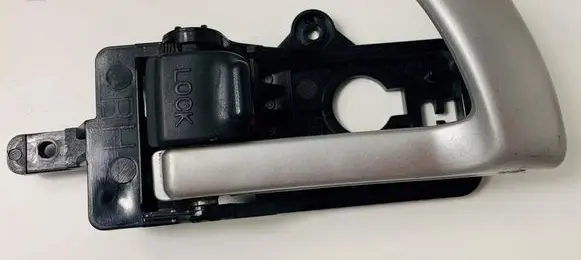 Hyundai Santa Fe Front door interior handle 82623C1400