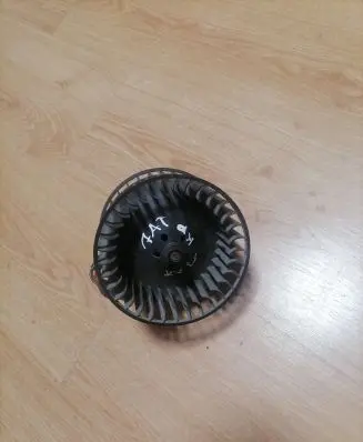 Renault Espace III Heater fan/blower 0130063507