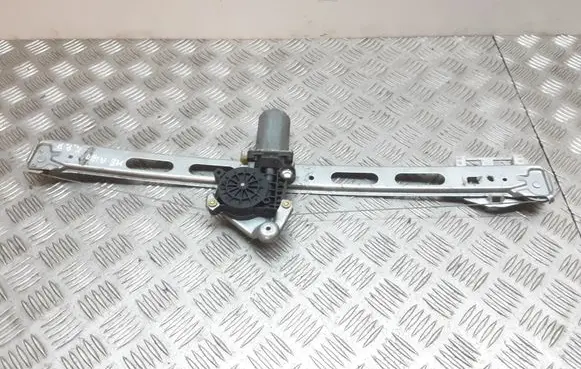 Mercedes-Benz A W168 Front door window regulator with motor 0130821673