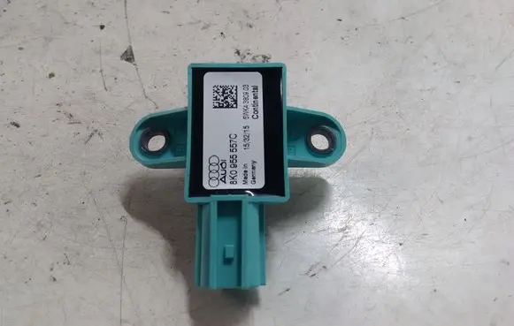 Audi A4 S4 B8 8K Airbag deployment crash/impact sensor 8K0955557C 5WK4380903