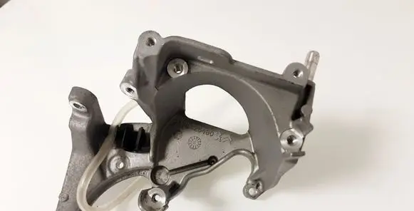 Peugeot 3008 I Engine mounting bracket 9678325480
