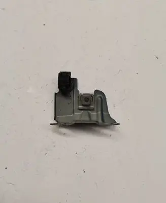 BMW 6 F06 Gran coupe Fender mounting bracket