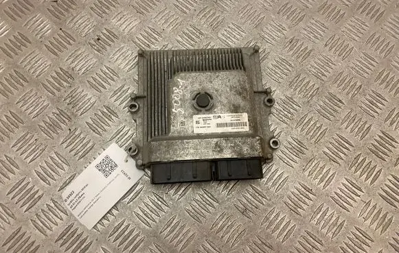 Peugeot 5008 II Engine control unit/module 9806671980 9823238580