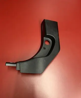 Foot area side trim