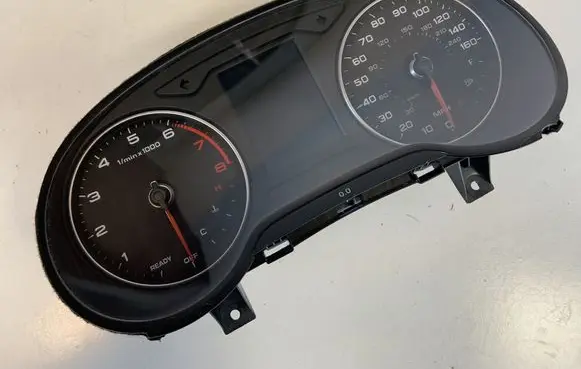 Audi A3 S3 8V Speedometer (instrument cluster) 8V0920961C 8V0190B