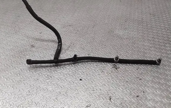 Mercedes-Benz B W245 Fuel return line/hose