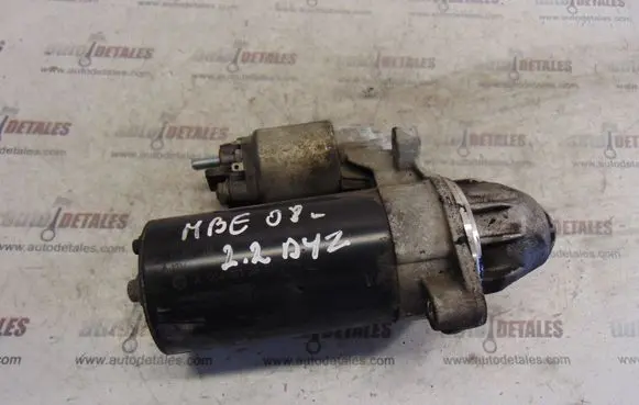 Mercedes-Benz E W211 Starter motor A0061512501