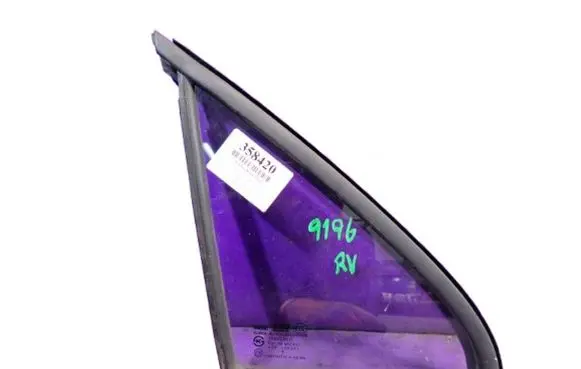 Chevrolet Spark Front door window glass four-door 