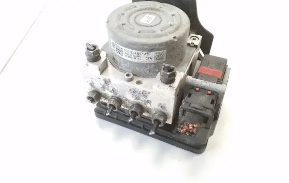 Volkswagen PASSAT B8 ABS Pump 3Q0907379AB 3Q0614517AB