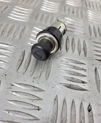 Fiat Fullback Cigarette lighter front 