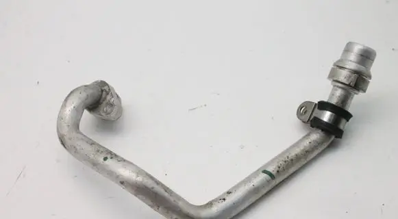 Audi A4 S4 B9 8W Engine coolant pipe/hose 06M121075L