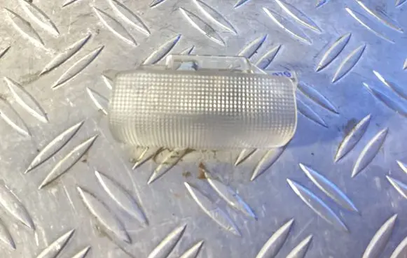 Toyota Land Cruiser (J150) Glove box light 