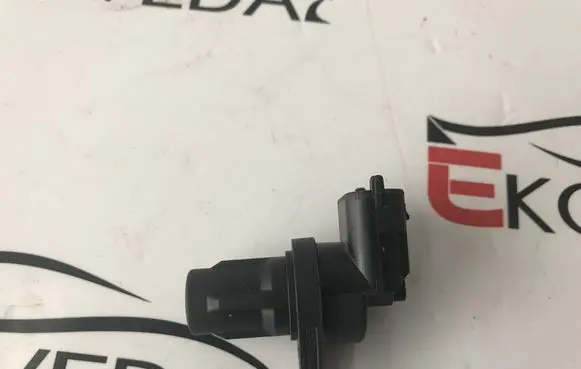 Mercedes-Benz C W204 Camshaft position sensor A0041539628