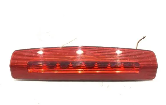 Opel Zafira B Third/center stoplight 13211587