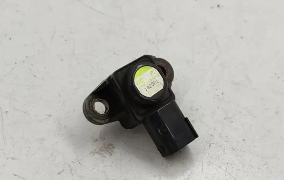 Mercedes-Benz Sprinter W906 Air pressure sensor A0051535028