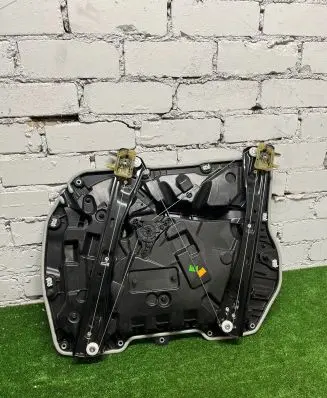 BMW X5 G05 Front door window regulator with motor 9450783 E65290103 36A42162
