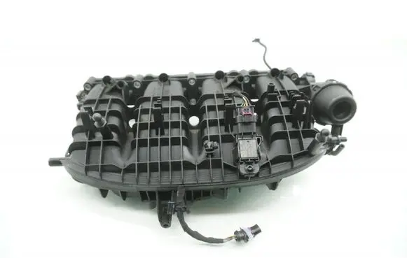 Audi Q3 F3 Intake manifold 06L133201FR