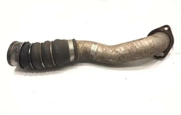 Intercooler hose/pipe