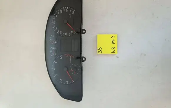 Audi A4 S4 B5 8D Speedometer (instrument cluster) 8D0919861H