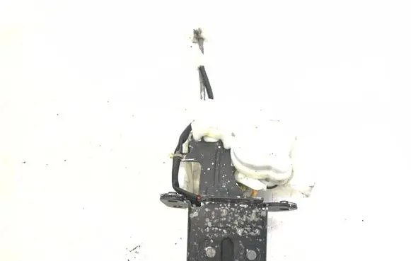 Mazda 6 Tailgate/trunk/boot lock/catch/latch 6610 B601
