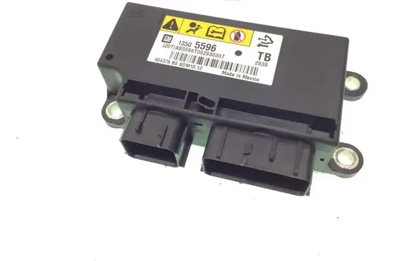 Opel Insignia A Airbag control unit/module 13505596