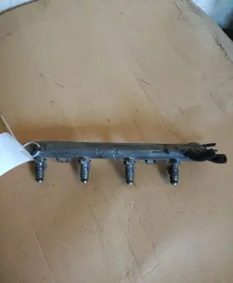 Volkswagen Golf IV Fuel main line pipe 036133319