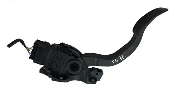 Ford S-MAX Accelerator throttle pedal 6G929F836JC