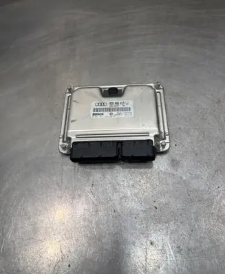 Audi A4 S4 B6 8E 8H Engine control unit/module 038906019LJ 1039S02147 0281011222