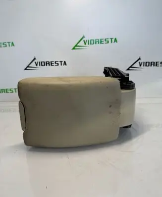 Volvo XC60 Armrest 
