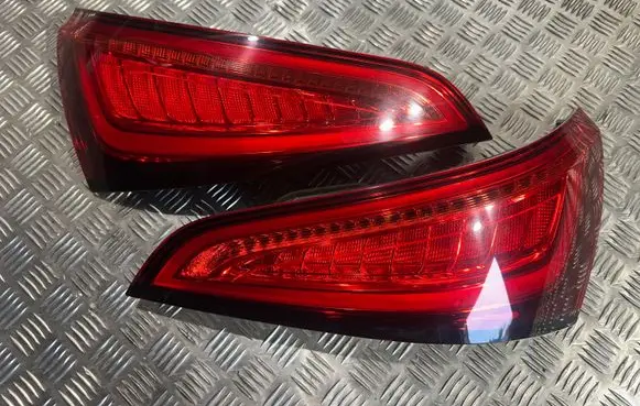 Audi Q5 SQ5 8R Rear/tail lights set 8R0945093C