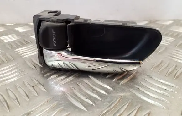 Subaru Legacy Rear door interior handle