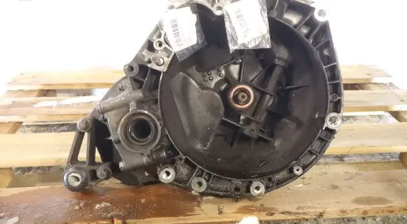 Fiat Grande Punto Manual 5 speed gearbox 55196336