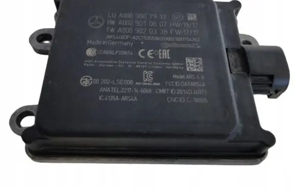Mercedes-Benz GLA H247 Distronic sensor radar A0009007913