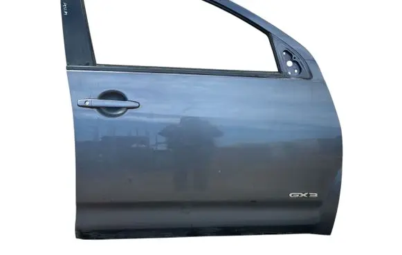 Mitsubishi Outlander Front door 