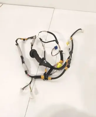 Toyota Sienna XL30 III Front door wiring loom 8215208150