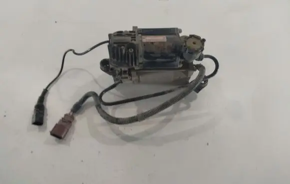 Audi A6 S6 C6 4F Air suspension compressor/pump 4F0616005F